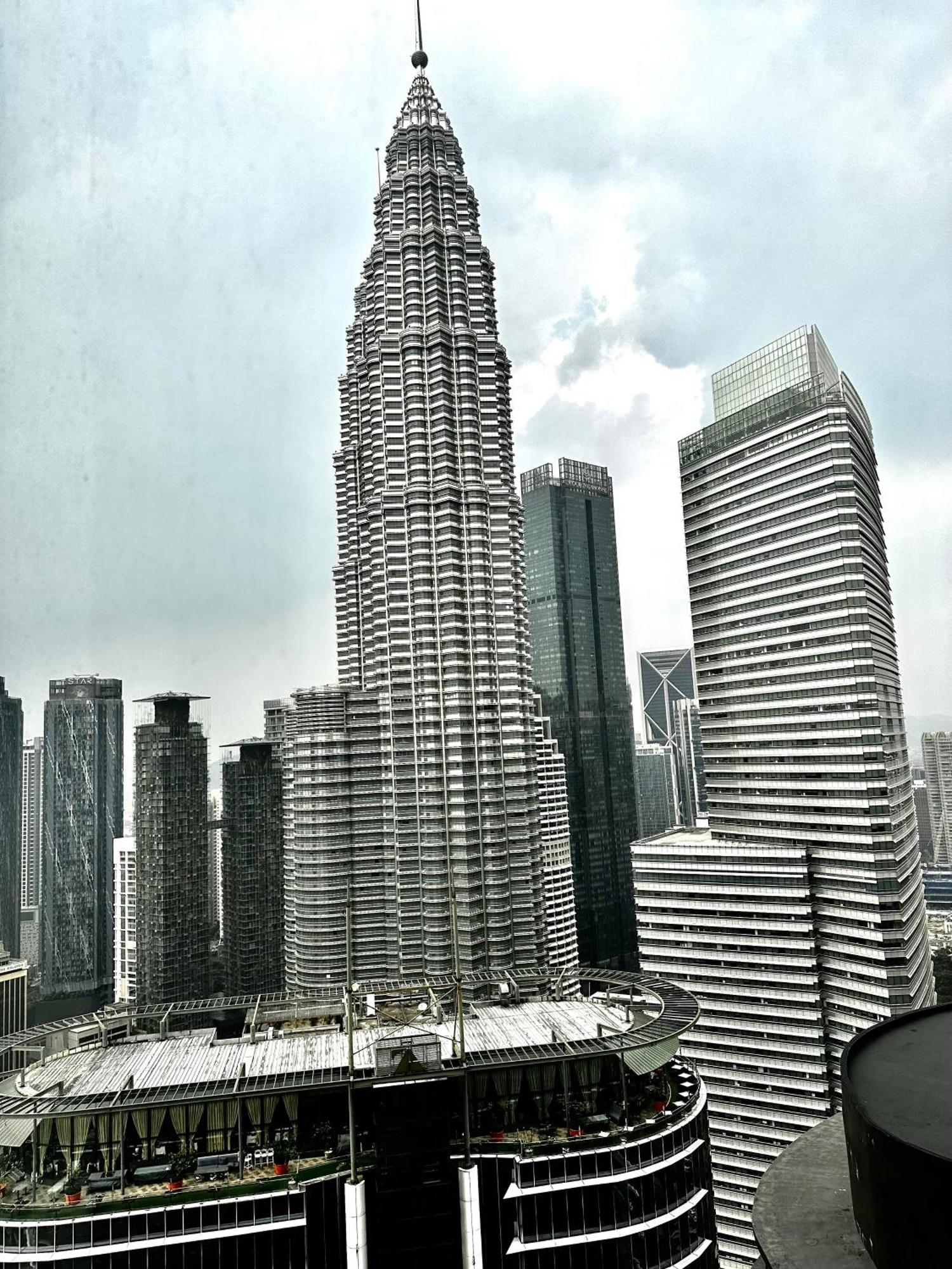 Sky Suites Klcc By Arman Kuala Lumpur Luaran gambar